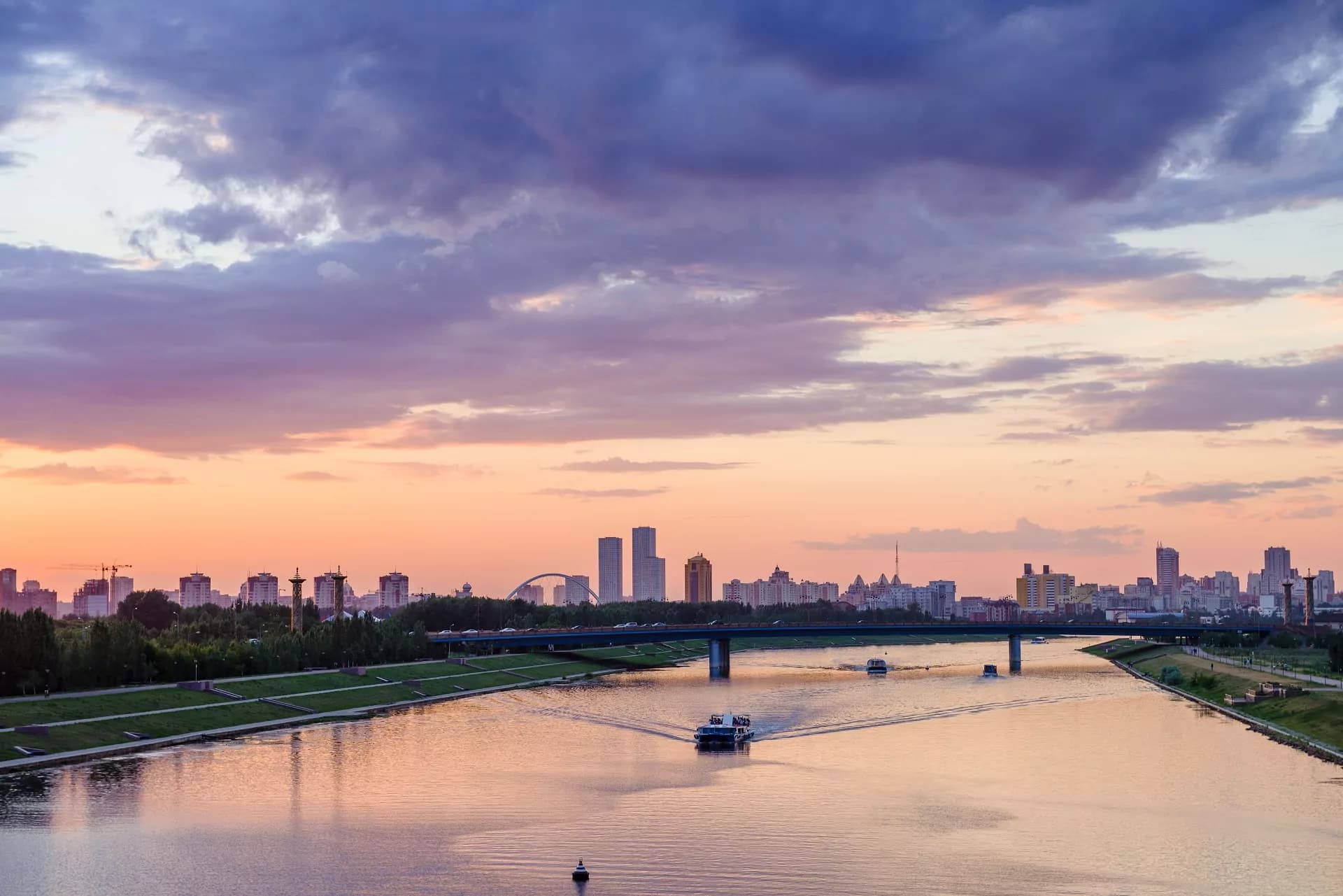 Есіл өзенінің жағалауы